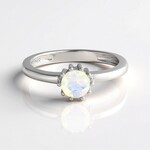 Anello in argento con Opale di Welo
