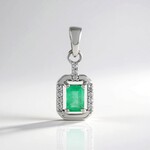 Ciondolo in argento con Smeraldo Socoto