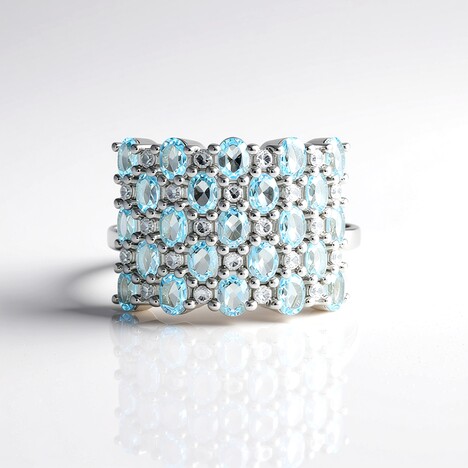 Anello in argento con Topazio Blu Cielo