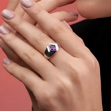 Anello in argento con Ametista Siberiana (de Melo Essence)