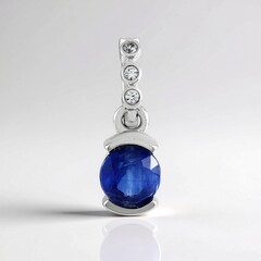 Ciondolo in argento con Cianite del Nepal