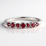 Anello in argento con Spinello Rosso