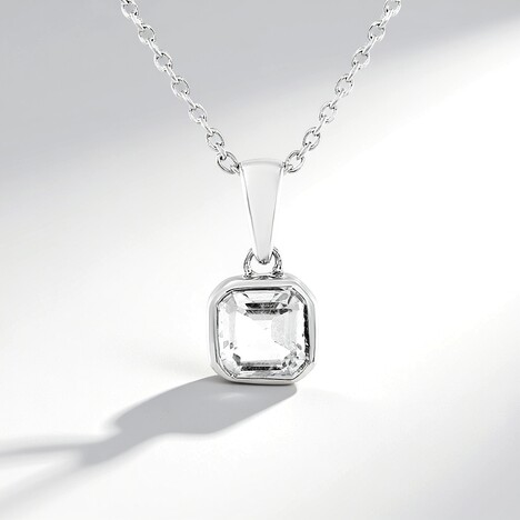 Collana in argento con Petalite