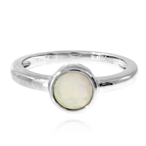 Anillo en plata con Ópalo de Welo