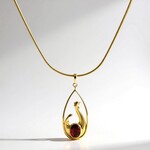 Collana placcata in oro con Granato Mozambico