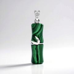 Ciondolo in argento con Malachite