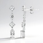 Orecchini in argento con Petalite