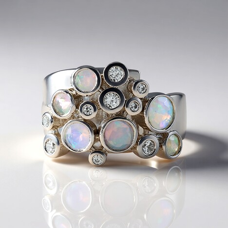 Anello in argento con Opale di Welo (de Melo Essence)