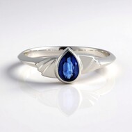 Bague en argent et Kyanite du Népal