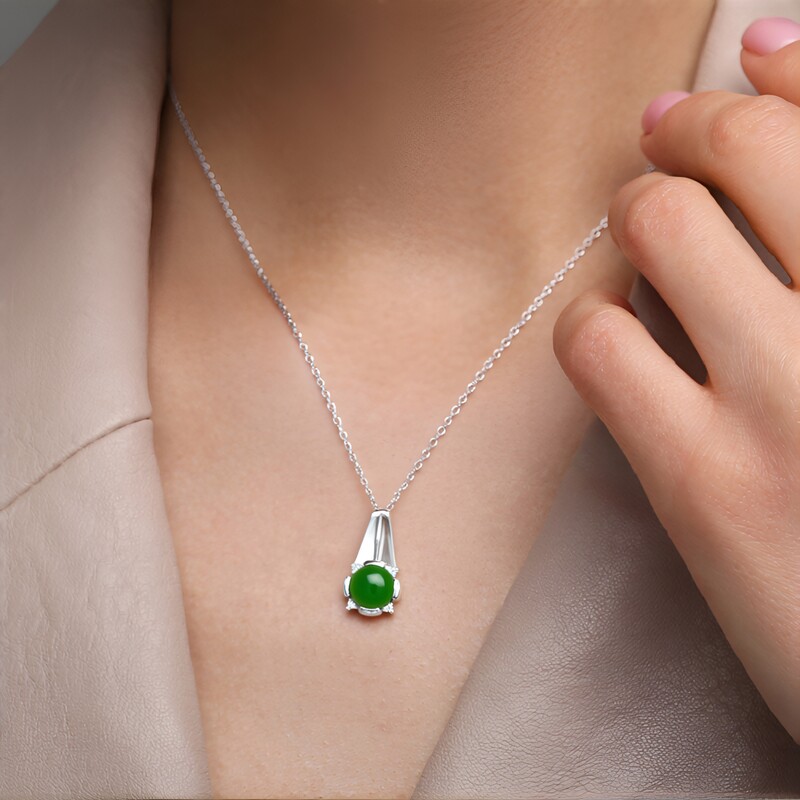 Colgante en plata con Crisoprasa imperial