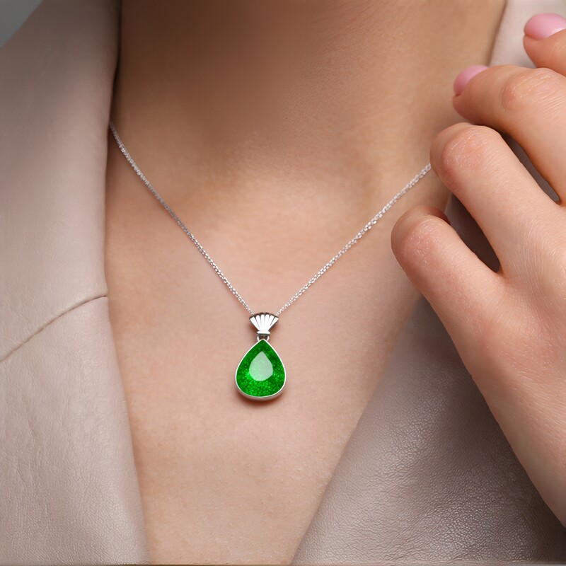 Uwarowit-Silberanhänger (Bali Barong)