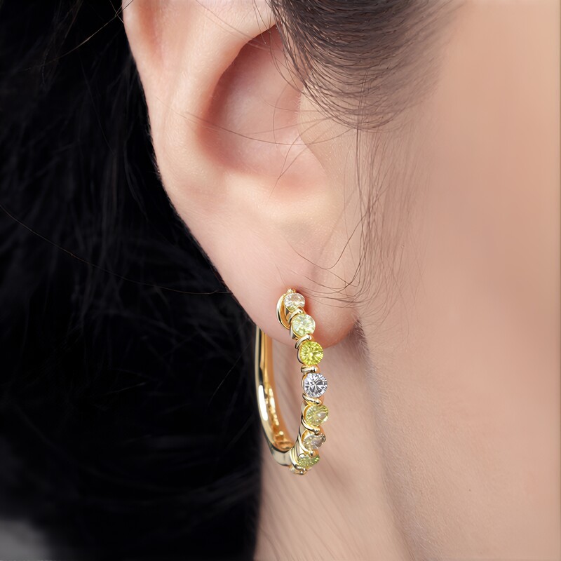 Pendientes en oro con Diamante fancy SI2 (CIRARI)