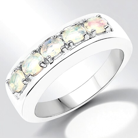 Anello in argento con Opale di Welo
