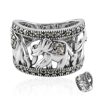 Anillo en plata con Marcasita