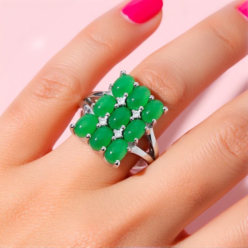 Anillo en plata con Crisoprasa imperial