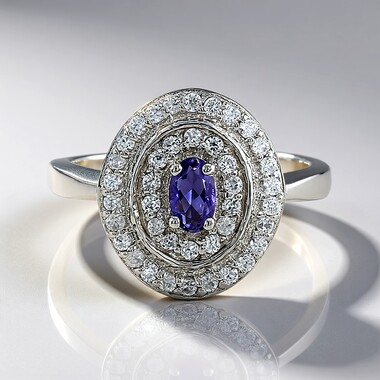 Bague en argent et Iolite de Ceylan