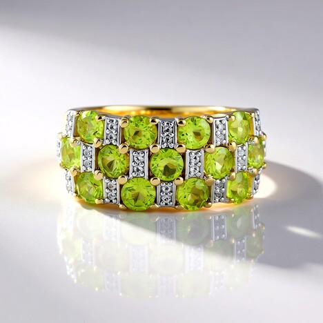 Anello in argento con Peridoto