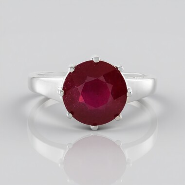 Anillo en plata con Rubí de Bemainty