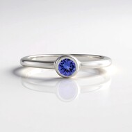 Anillo en plata con Tanzanita