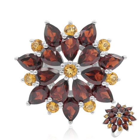 Anello in argento con Granato Mozambico