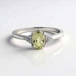Anello in argento con Kunzite Canarino