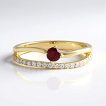 Anello in oro con Spinello Rosso
