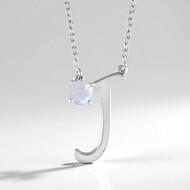 Collana in argento con Pietra di Luna Arcobaleno