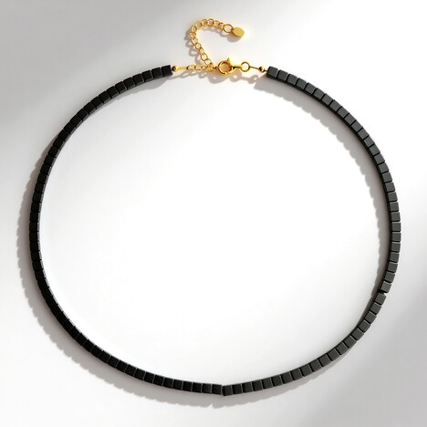 Collana in argento con Ematite Nera