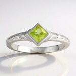 Anello in argento con Sfene