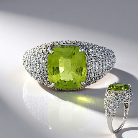 Anello in oro con Peridoto (AMAYANI)
