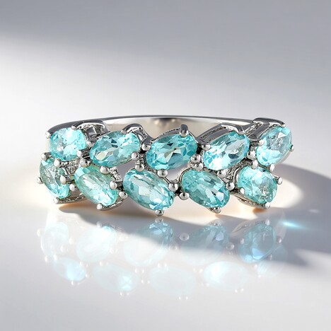 Anello in argento con Apatite Blu