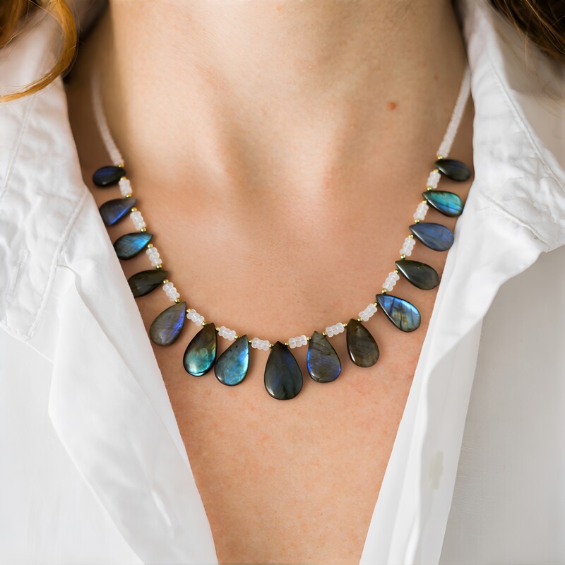 Labradorite Silver Necklace (Adela Silber)