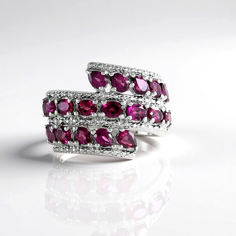 Anello in argento con Rodolite
