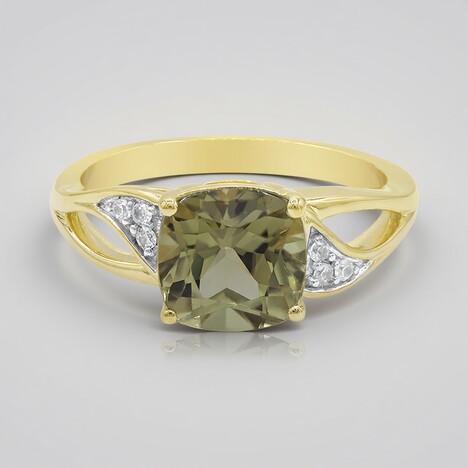 Anello in oro con Diasporo cangiante (Tenner Diniz)