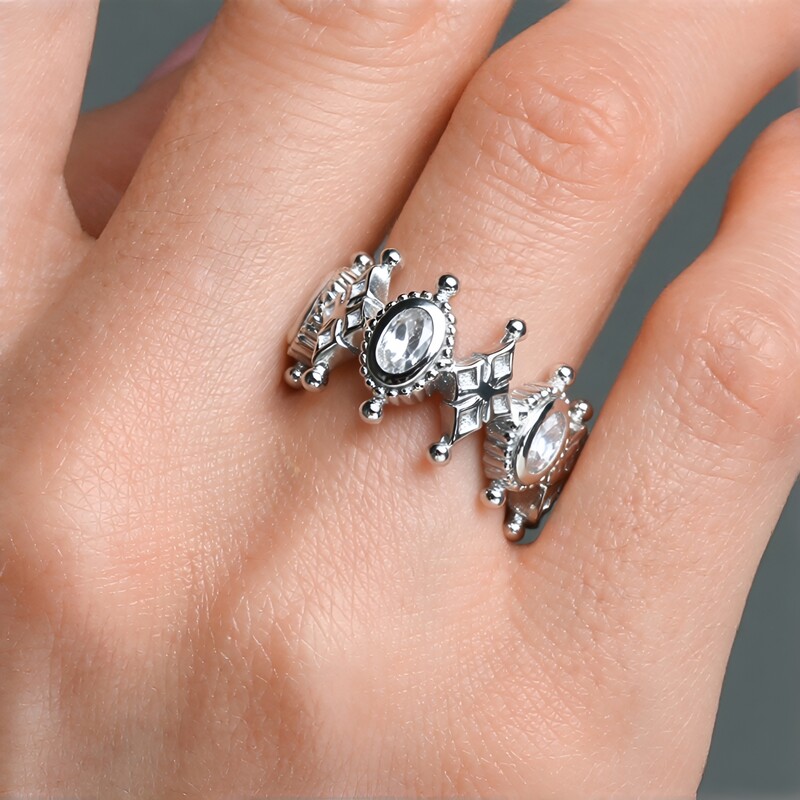 Weißer Topas-Silberring (Dallas Prince Designs)