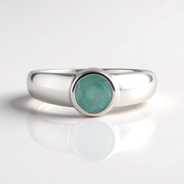 Anello in argento con Grandidierite