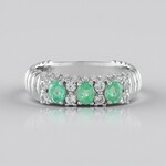 Anello in argento con Smeraldo Russo (de Melo Essence)