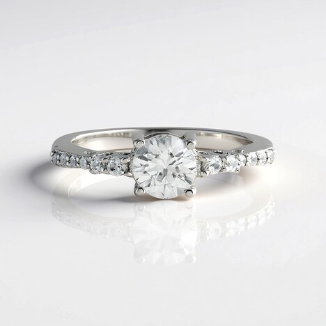 Anello in argento con Zircone