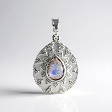 Ciondolo in argento con Labradorite