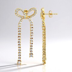 Orecchini in argento con Zircone