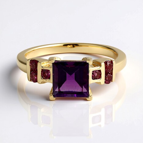 Anello in oro con Ametista Siberiana (Adela Gold)