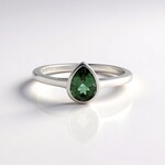 Anello in argento con Apatite Cromo