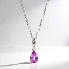 Collana in oro con Zaffiro Rosa (CIRARI)