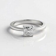 Anillo en plata con Zircón