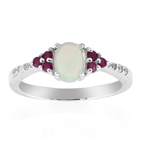 Anello in argento con Opale di Welo