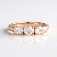 Anillo en plata con Morganita