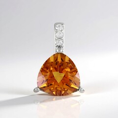 Ciondolo in argento con Quarzo Arancione