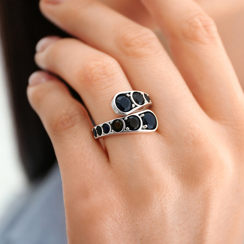 Anillo en plata con Ópalo de Mezezo (de Melo Essence)