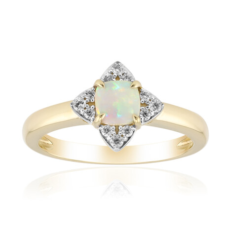 Anillo en oro con Ópalo blanco de Brasil