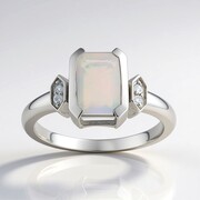Anillo en plata con Ópalo de Welo